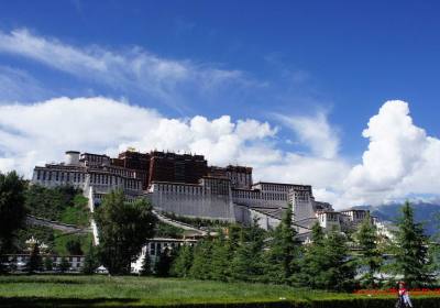 成都到拉萨、纳木措、林芝单卧单飞九日游、西藏旅游多少钱、成都到西藏旅游线路报价