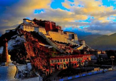 西藏旅游必去的旅游景点推荐、西藏旅游必去的景点有哪些