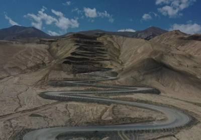 盘龙古道在新疆什么地方、盘龙古道海拔多少米