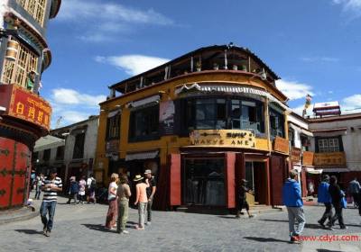 成都到拉萨、纳木措、日喀则单卧单飞八日游、西藏旅游多少钱、成都到西藏旅游线路报价