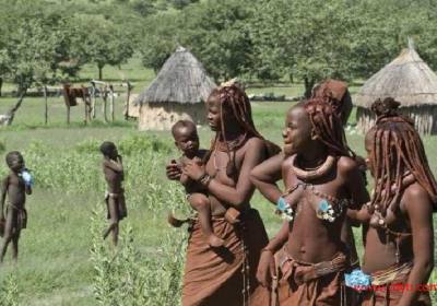 《战狼2》火热 非洲成国人避暑旅游地“黑马”