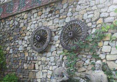 孟姜女哭的是齐长城还是秦长城、孟姜女哭的是哪里的长城、孟姜女哭倒的是哪个长城