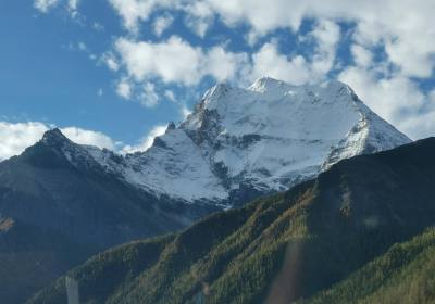 《川藏自驾》成都出发川藏南线+川藏北线+墨脱自驾10-17天游、川藏线自驾环线17天多少钱