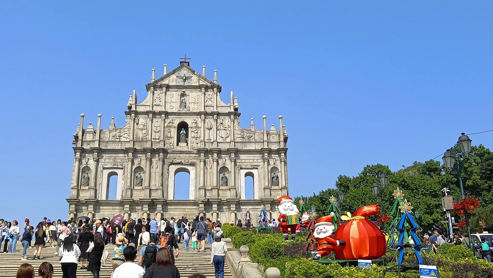 6ee9f180aa204643b8722206542192b9~noop