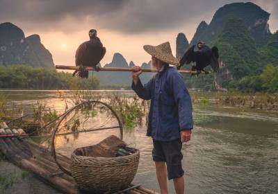 去桂林和北海玩需要多少钱、广西玩一圈要多少天