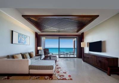 三亚有哪些很便宜的海景民宿值得（三亚湾周边有哪些性价比高的酒店）