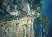 乾元山金光洞一日游多少钱（乾元山金光洞一日游攻略）