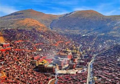 色达四日游报团多少钱（去色达旅游注意事项有哪些）