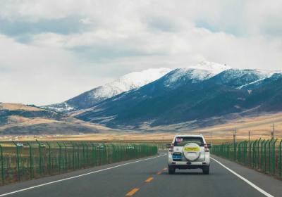 成都到西藏旅游团大概多少钱（成都到拉萨跟团自驾游要多少钱）