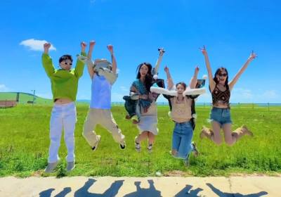 成都到新疆十日游旅游团报价、新疆十日游多少费用